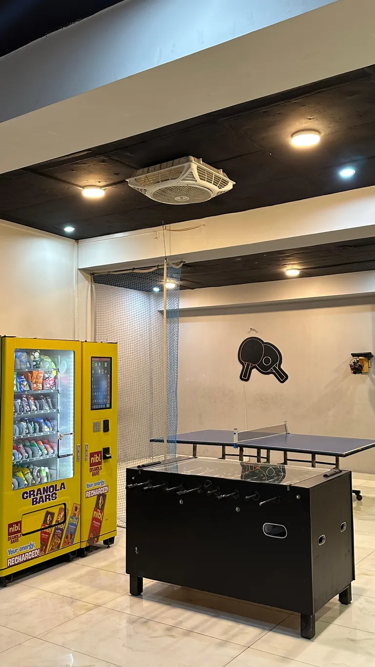Snack machines and games in the breakout zone